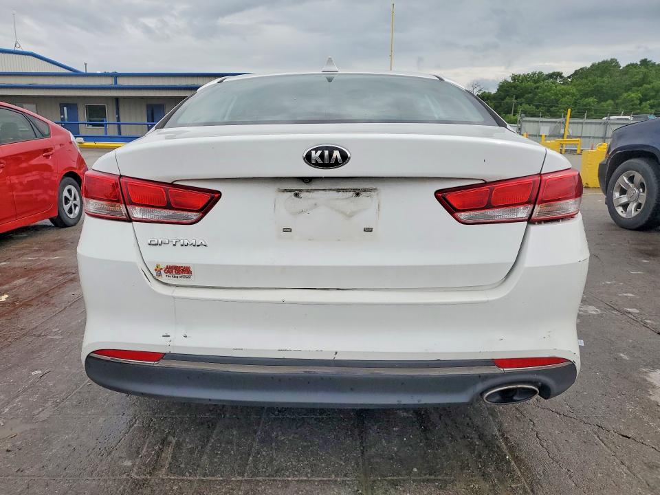 2017 Kia Optima მანქანა იყიდება აუქციონზე, vin: 5XXGT4L39HG146362, აუქციონის ნომერი: 54817816
