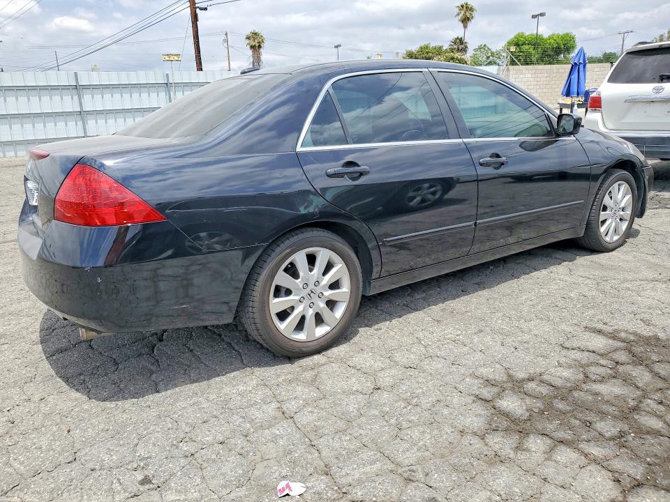 54878746 :رقم المزاد ، 1HGCM66577A019321 vin ، 2007 Honda Accord مزاد بيع