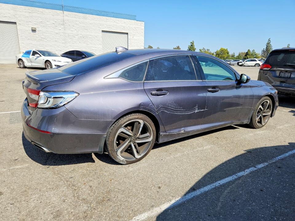2020 Honda Accord მანქანა იყიდება აუქციონზე, vin: 1HGCV1F39LA113595, აუქციონის ნომერი: 52970396