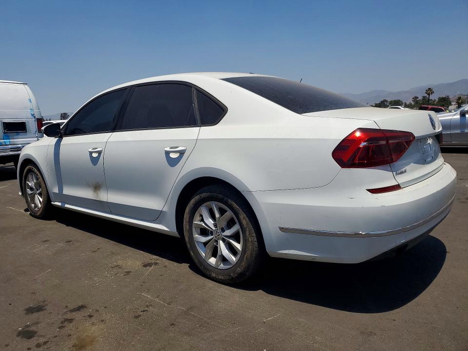Продаж на аукціоні авто 2018 Volkswagen Passat, vin: 1VWAA7A3XJC044460, номер лоту: 54588526