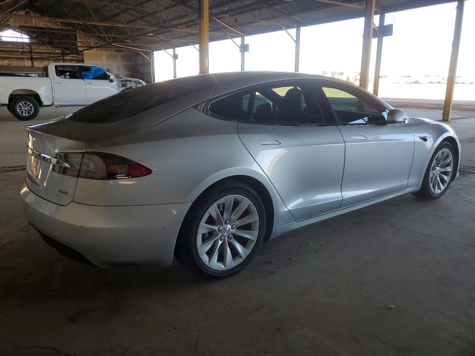 54509516 :رقم المزاد ، 5YJSA1E27GF166968 vin ، 2016 Tesla Model S مزاد بيع