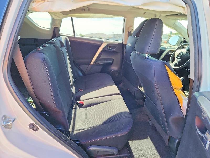 54114426 :رقم المزاد ، JTMRFREV9FJ033872 vin ، 2015 Toyota Rav4 مزاد بيع