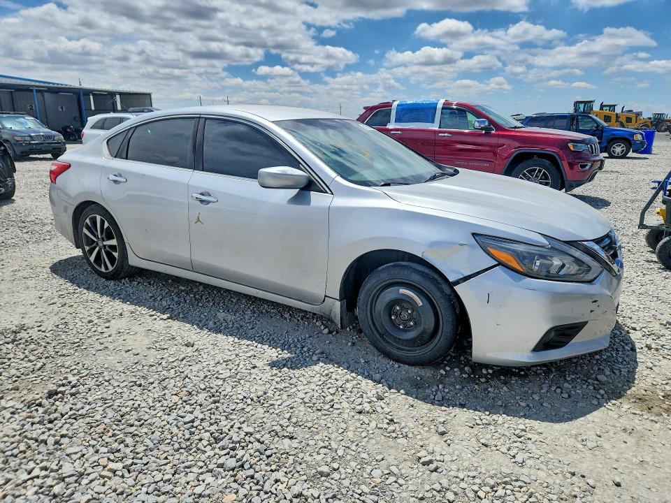 51924006 :رقم المزاد ، 1N4AL3AP1GC177423 vin ، 2016 Nissan Altima مزاد بيع