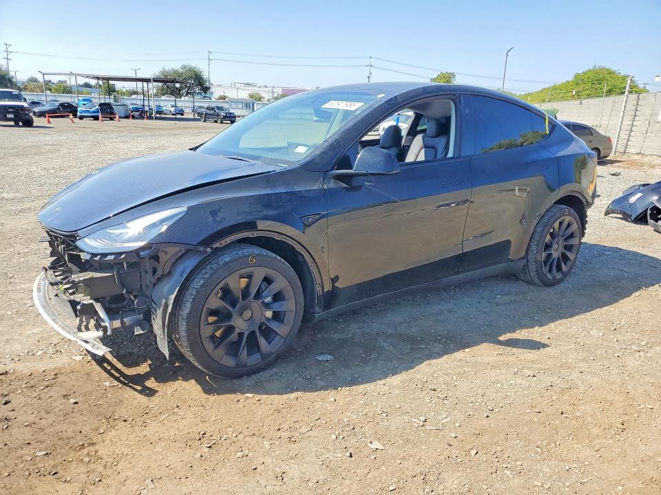 Продажа на аукционе авто 2023 Tesla Model Y, vin: 7SAYGDEE5PA147131, номер лота: 52847966