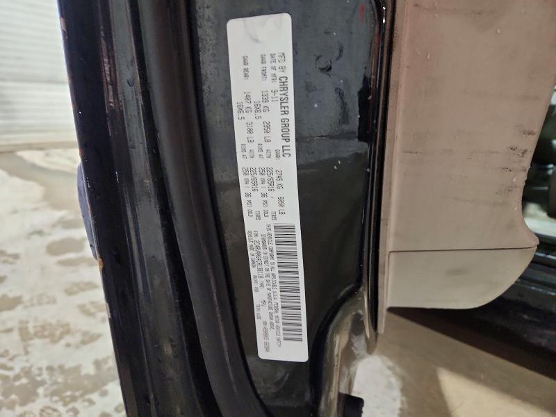 53419156 :رقم المزاد ، 2C4RVAAG4CR136118 vin ، 2012 Volkswagen Routan مزاد بيع