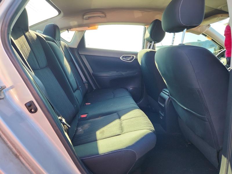 2017 Nissan Sentra მანქანა იყიდება აუქციონზე, vin: 3N1AB7AP6HL712355, აუქციონის ნომერი: 53280476