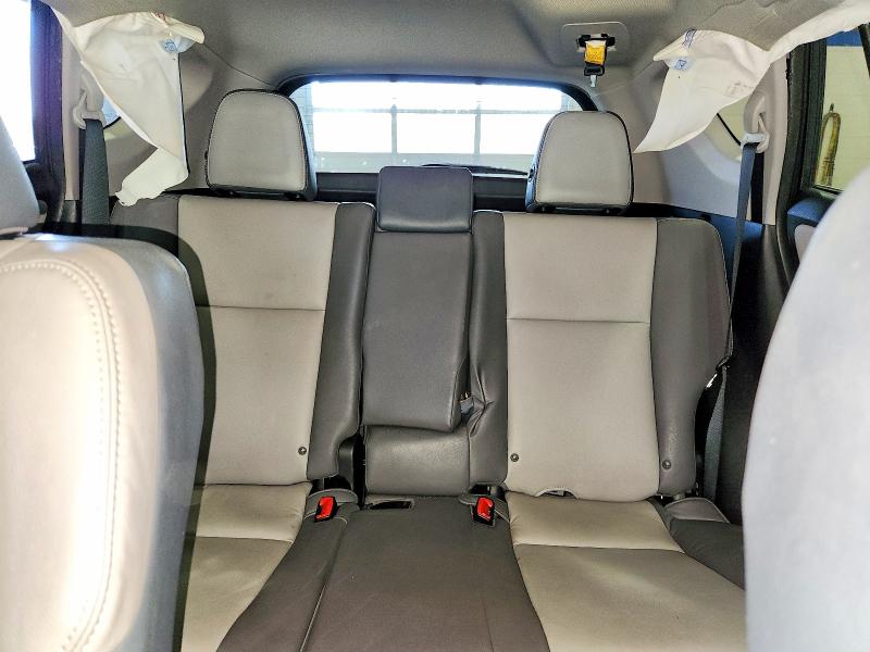 53355596 :رقم المزاد ، 2T3DFREV9FW382025 vin ، 2015 Toyota Rav4 مزاد بيع
