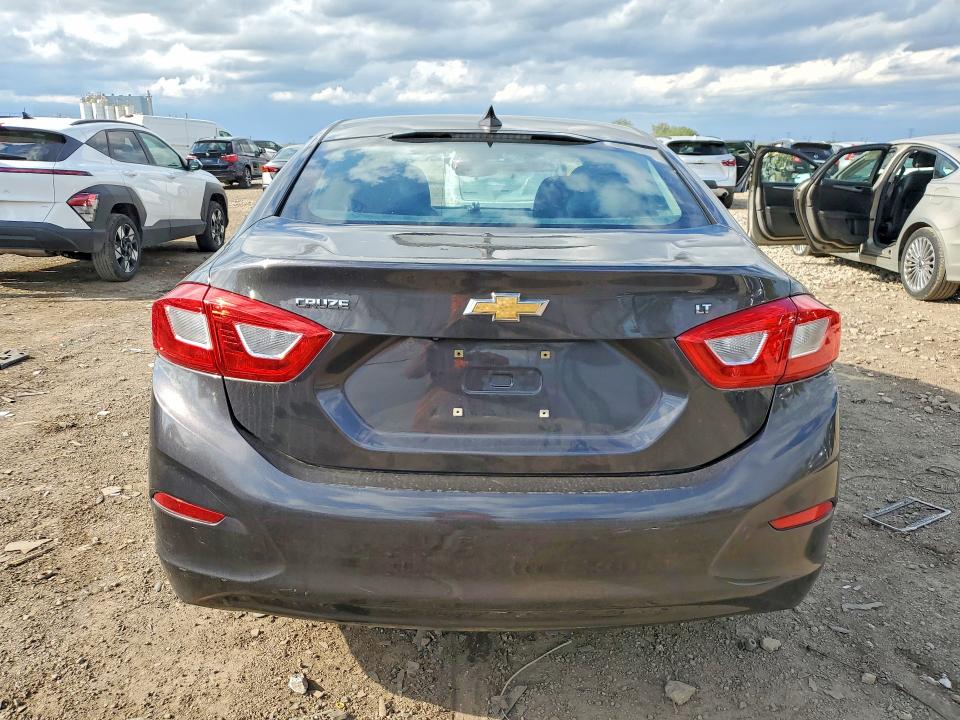 2017 Chevrolet Cruze მანქანა იყიდება აუქციონზე, vin: 1G1BE5SM1H7171455, აუქციონის ნომერი: 52531356