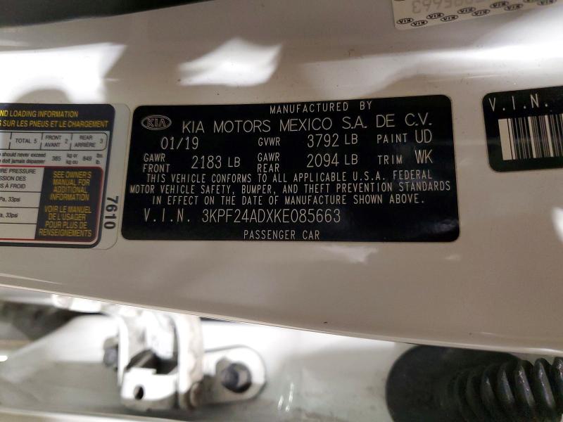 52520426 :رقم المزاد ، 3KPF24ADXKE085663 vin ، 2019 Kia Forte مزاد بيع