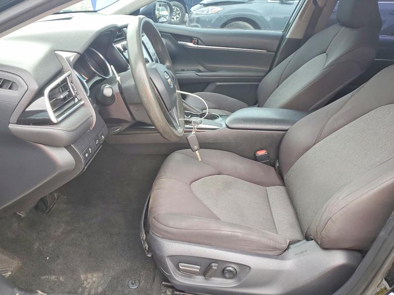 2018 Toyota Camry მანქანა იყიდება აუქციონზე, vin: 4T1B11HK0JU606132, აუქციონის ნომერი: 54780466