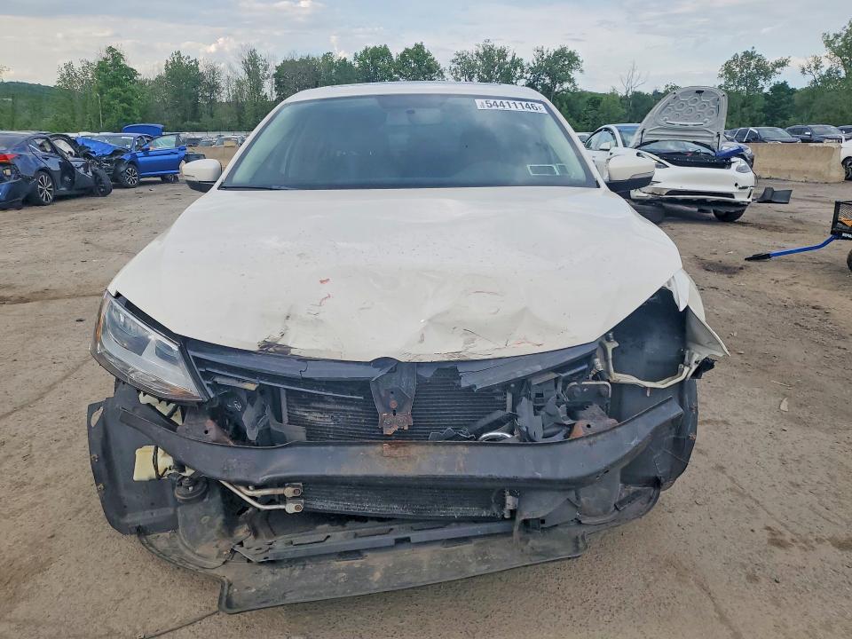 2011 Volkswagen Jetta მანქანა იყიდება აუქციონზე, vin: 3VWDZ7AJ4BM384045, აუქციონის ნომერი: 54411146