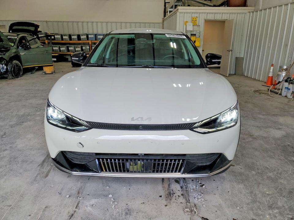 Продажа на аукционе авто 2022 Kia Ev6, vin: KNDC3DLC6N5079895, номер лота: 52063026