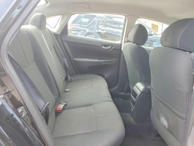2018 Nissan Sentra მანქანა იყიდება აუქციონზე, vin: 3N1AB7AP5JY323263, აუქციონის ნომერი: 52152476
