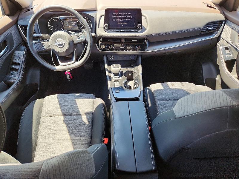 52329086 :رقم المزاد ، 5N1BT3BA7NC726995 vin ، 2022 Nissan Rogue مزاد بيع