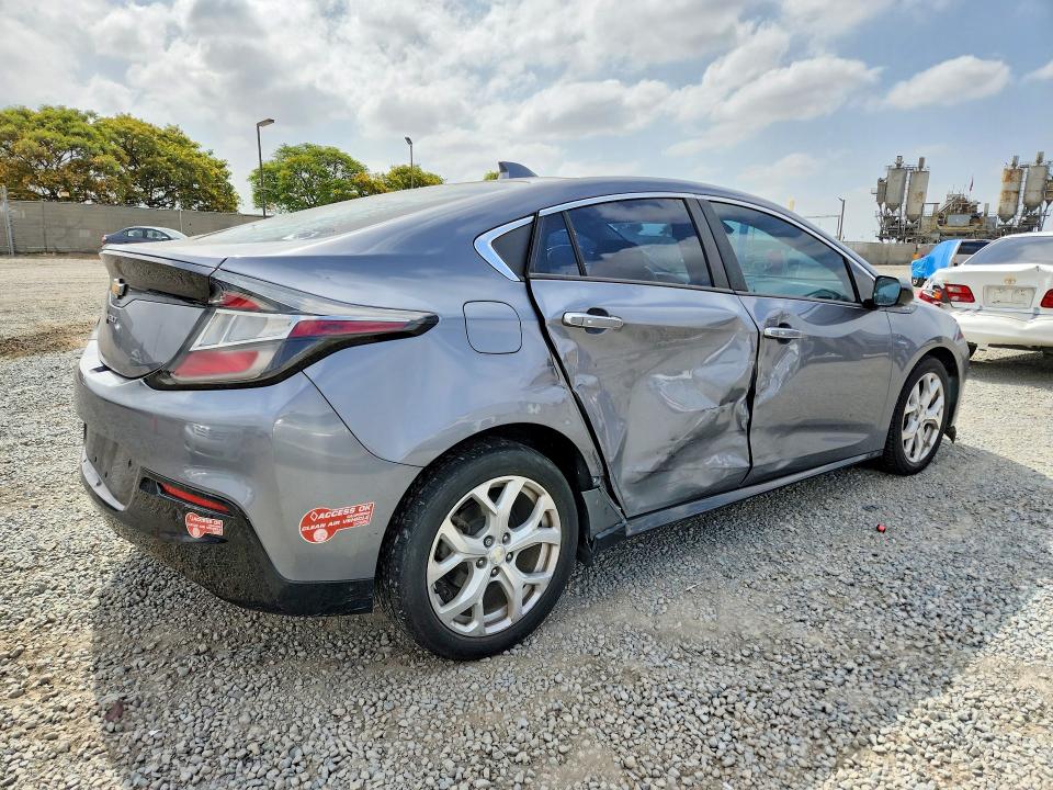 47072196 :رقم المزاد ، 1G1RD6S59JU155169 vin ، 2018 Chevrolet Volt مزاد بيع