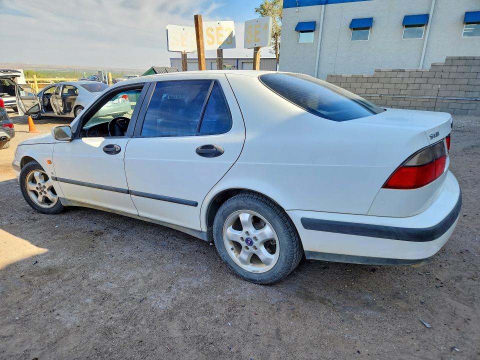 53663006 :رقم المزاد ، YS3EF48E3X3032566 vin ، 1999 Saab 9-5 مزاد بيع