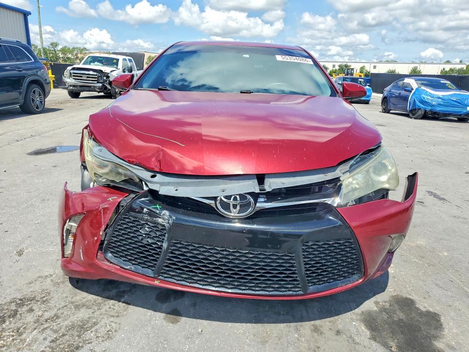 2017 Toyota Camry მანქანა იყიდება აუქციონზე, vin: 4T1BF1FK8HU623582, აუქციონის ნომერი: 55354086