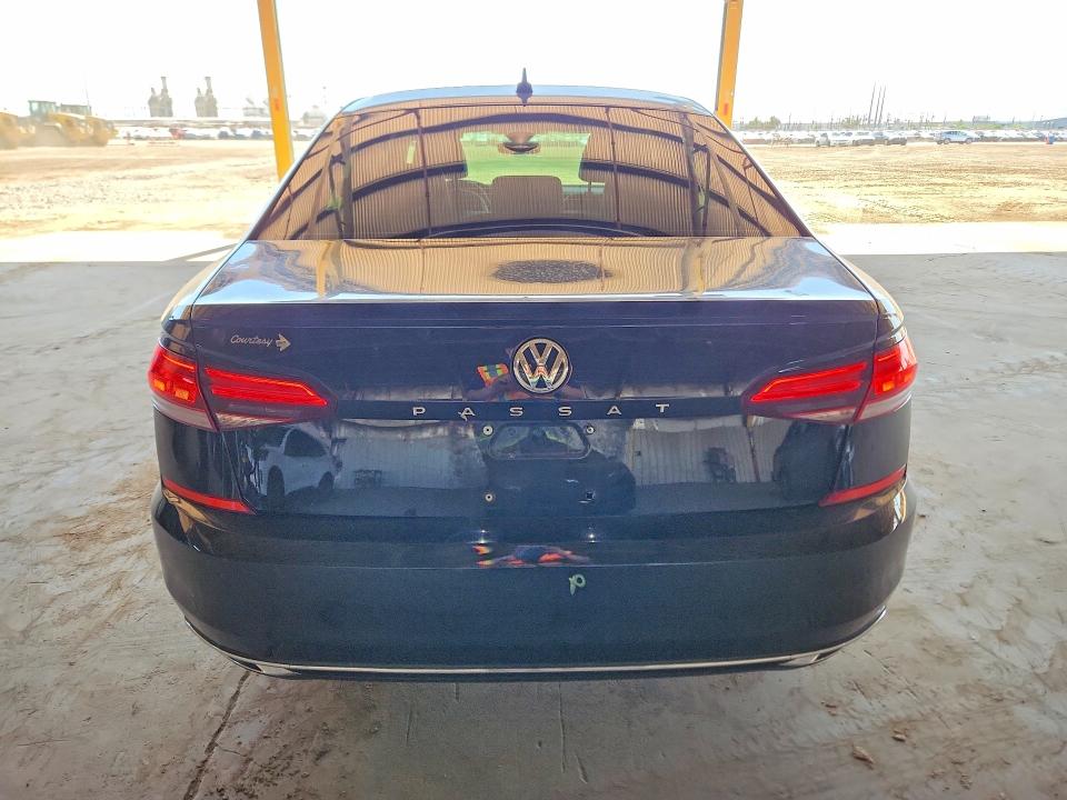 54533616 :رقم المزاد ، 1VWSA7A39NC009113 vin ، 2022 Volkswagen Passat مزاد بيع