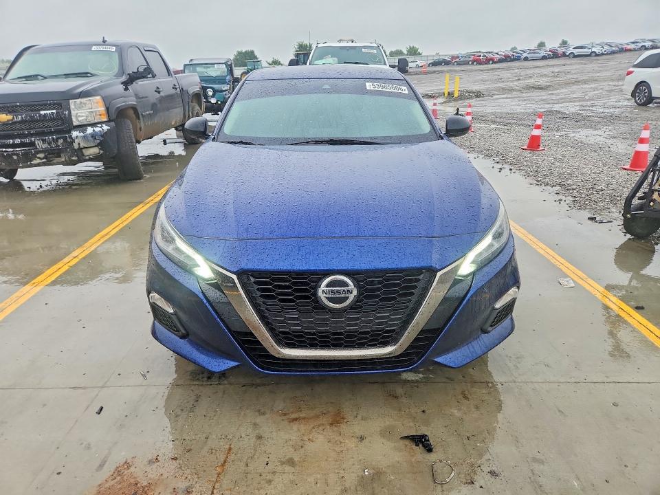 53985606 :رقم المزاد ، 1N4BL4CV6LC197859 vin ، 2020 Nissan Altima مزاد بيع