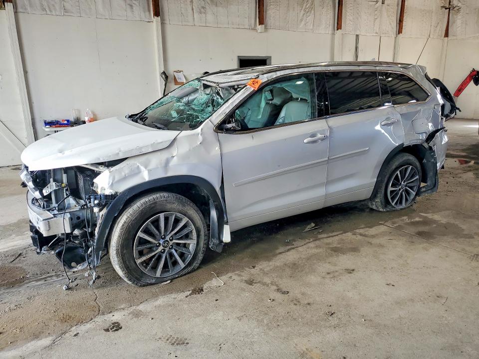 Aukcja sprzedaży 2018 Toyota Highlander, vin: 5TDJZRFH7JS849844, numer aukcji: 54966516