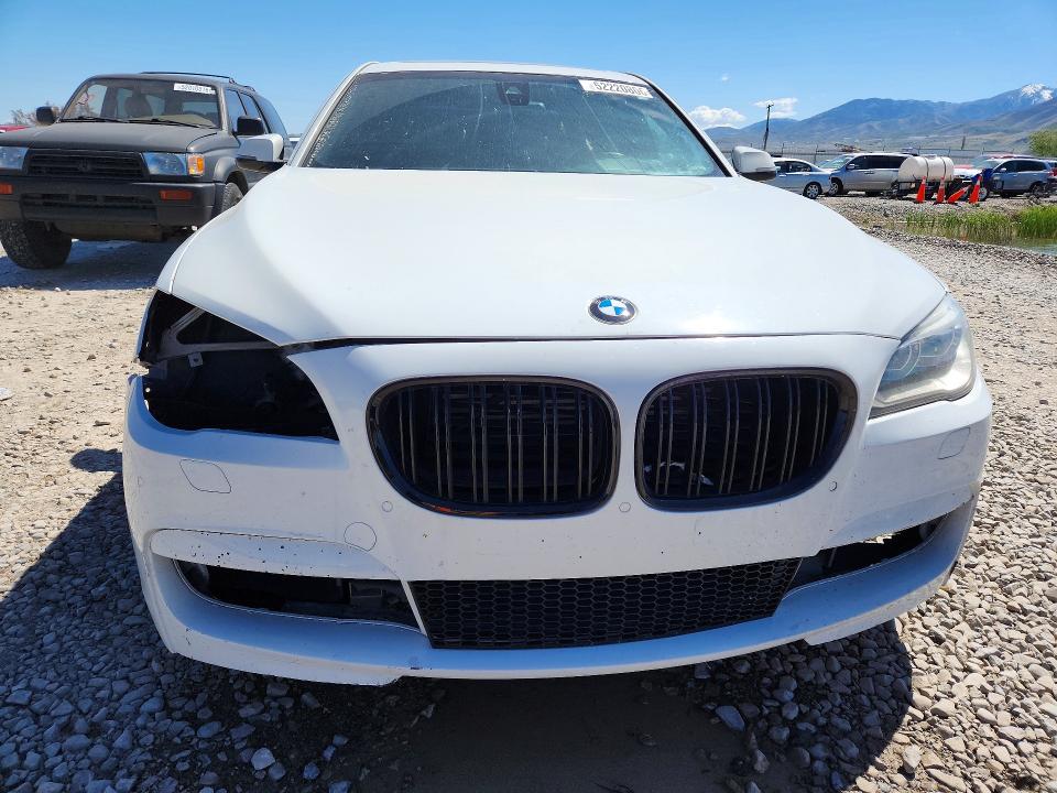 52220806 :رقم المزاد ، WBAYF8C57DD140596 vin ، 2013 Bmw 750 مزاد بيع