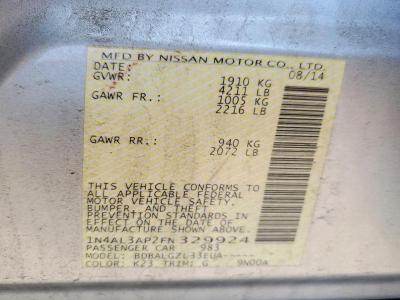 2015 Nissan Altima მანქანა იყიდება აუქციონზე, vin: 1N4AL3AP2FN329924, აუქციონის ნომერი: 54456556