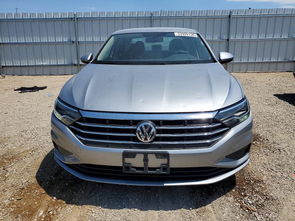 2020 Volkswagen Jetta მანქანა იყიდება აუქციონზე, vin: 3VWCB7BU4LM023053, აუქციონის ნომერი: 53999136