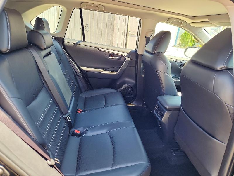 Продажа на аукционе авто 2020 Toyota Rav4, vin: JTMY1RFV4LD519735, номер лота: 54664196