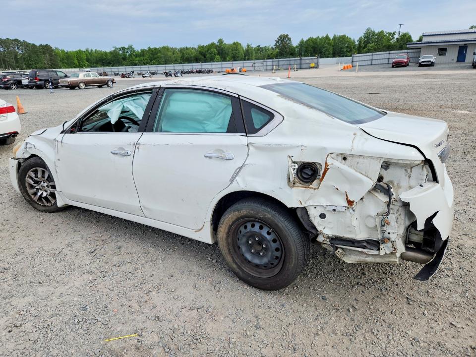 2015 Nissan Altima მანქანა იყიდება აუქციონზე, vin: 1N4AL3AP1FC299178, აუქციონის ნომერი: 52616696
