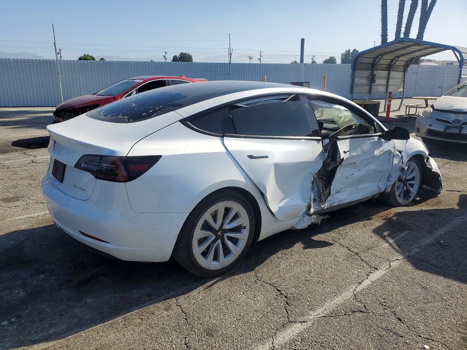 Продажа на аукционе авто 2022 Tesla Model 3, vin: 5YJ3E1EB3NF211295, номер лота: 53852806