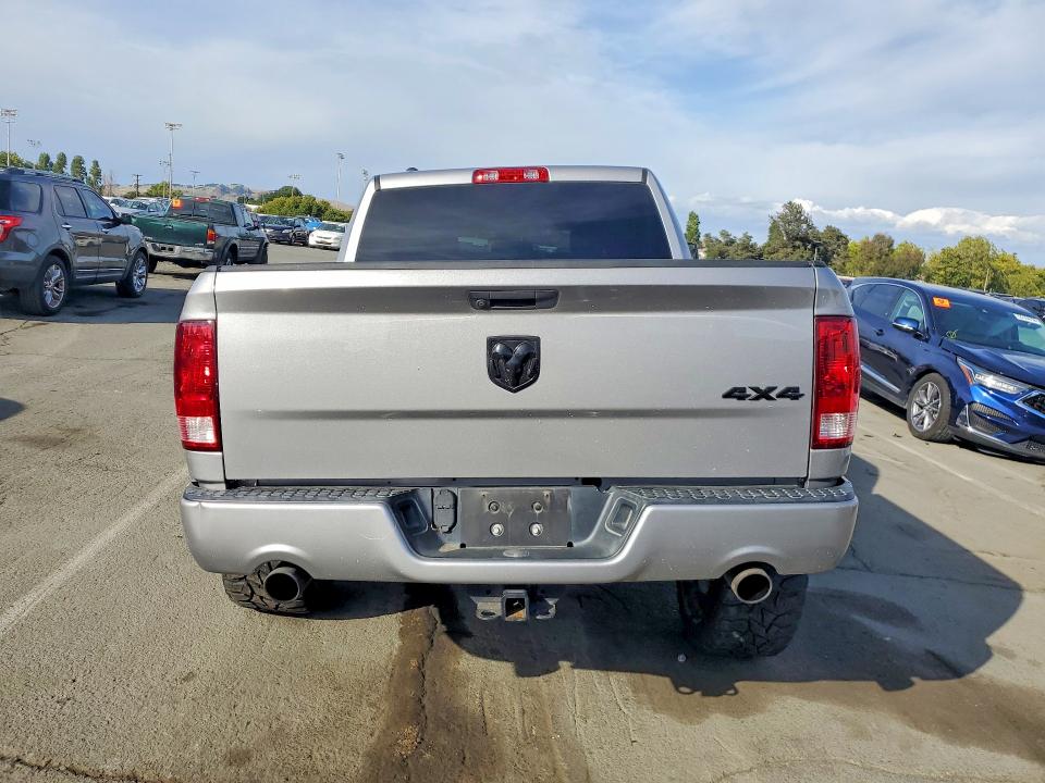 Продажа на аукционе авто 2019 Ram 1500 Classic, vin: 1C6RR7KT5KS624016, номер лота: 54827626