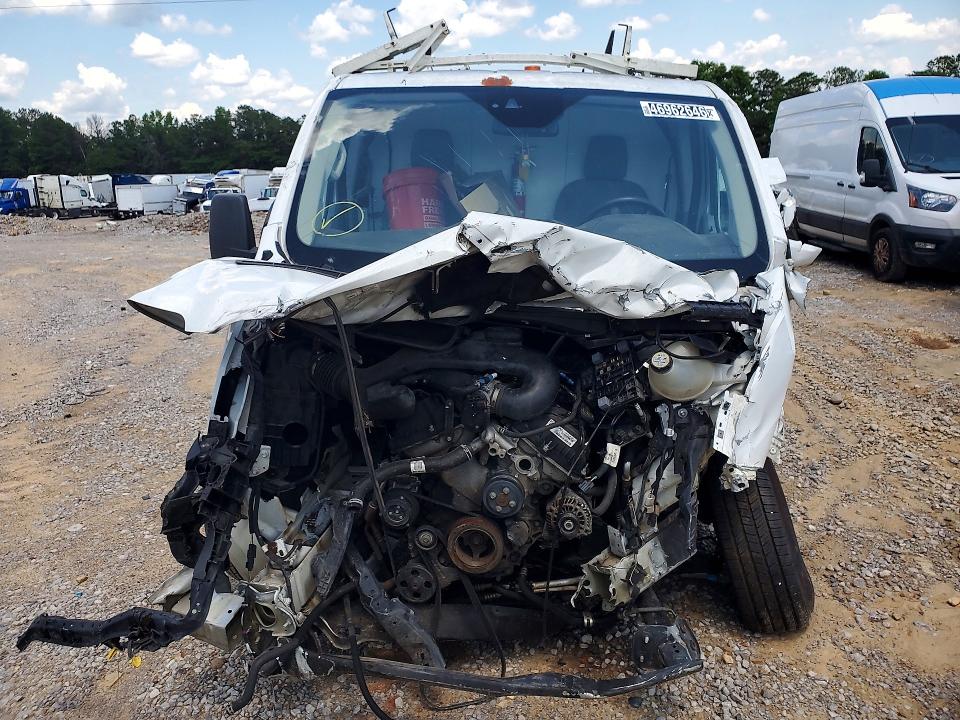 46962646 :رقم المزاد ، 1FTNE1ZM6FKA44696 vin ، 2015 Ford Transit مزاد بيع