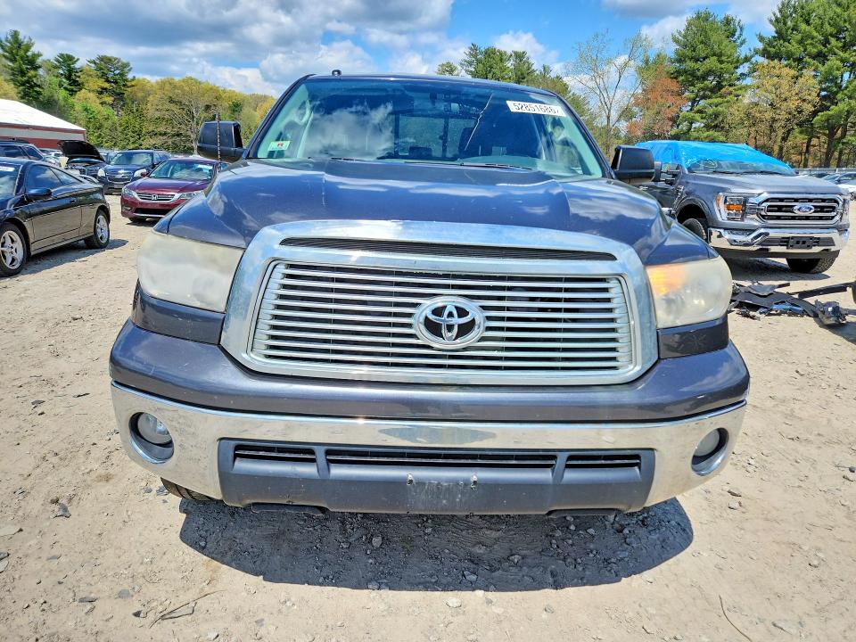 52851686 :رقم المزاد ، 5TFUY5F15CX228515 vin ، 2012 Toyota Tundra مزاد بيع