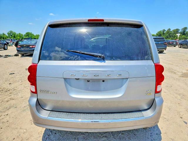 53585286 :رقم المزاد ، 2C4RDGCG8JR238473 vin ، 2018 Dodge Grand Caravan مزاد بيع