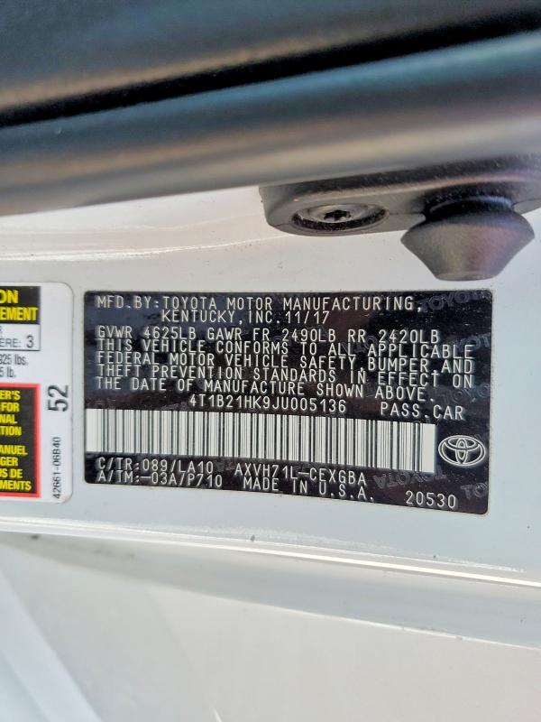 2018 Toyota Camry Hybrid მანქანა იყიდება აუქციონზე, vin: 4T1B21HK9JU005136, აუქციონის ნომერი: 54789396
