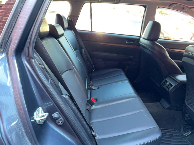 2014 Subaru Outback მანქანა იყიდება აუქციონზე, vin: 4S4BRBLC3E3213008, აუქციონის ნომერი: 53644186