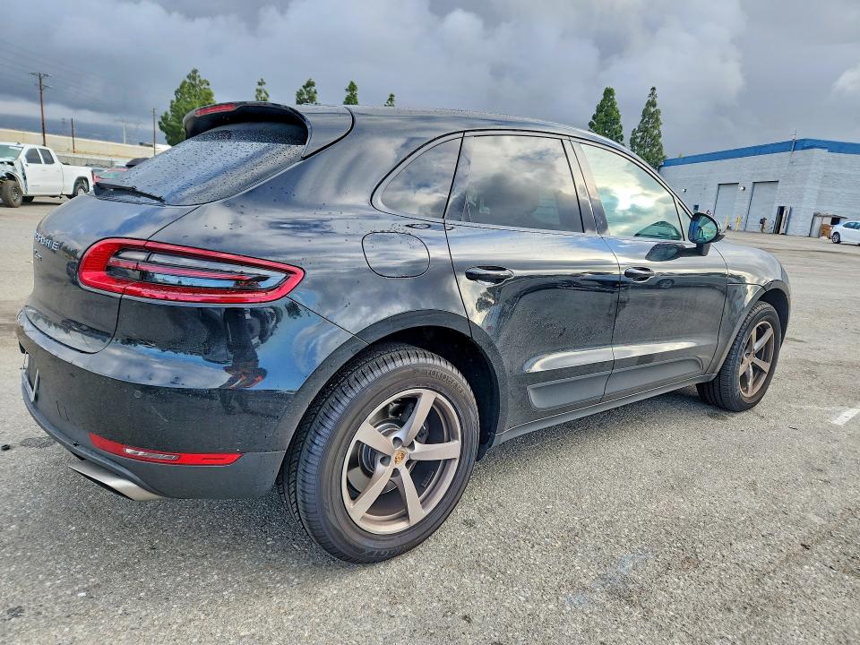 2018 Porsche Macan მანქანა იყიდება აუქციონზე, vin: WP1AA2A55JLB16428, აუქციონის ნომერი: 55221086