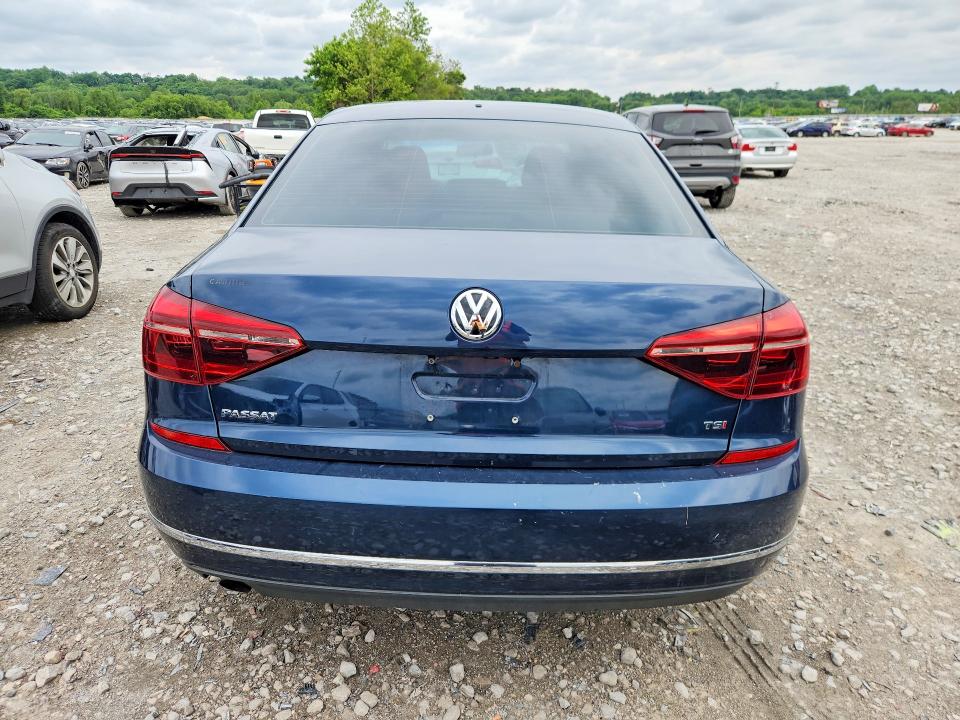 54397286 :رقم المزاد ، 1VWAA7A34JC015567 vin ، 2018 Volkswagen Passat مزاد بيع
