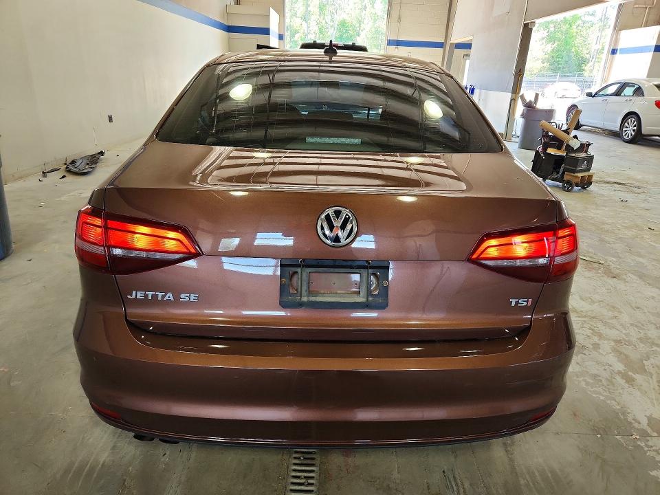2016 Volkswagen Jetta მანქანა იყიდება აუქციონზე, vin: 3VWD67AJ3GM380827, აუქციონის ნომერი: 53993056