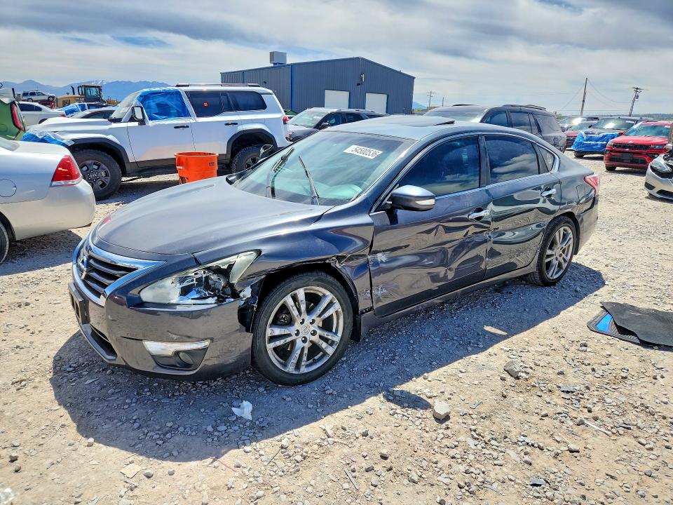 Продажа на аукционе авто 2013 Nissan Altima, vin: 1N4BL3AP0DN556062, номер лота: 54500536