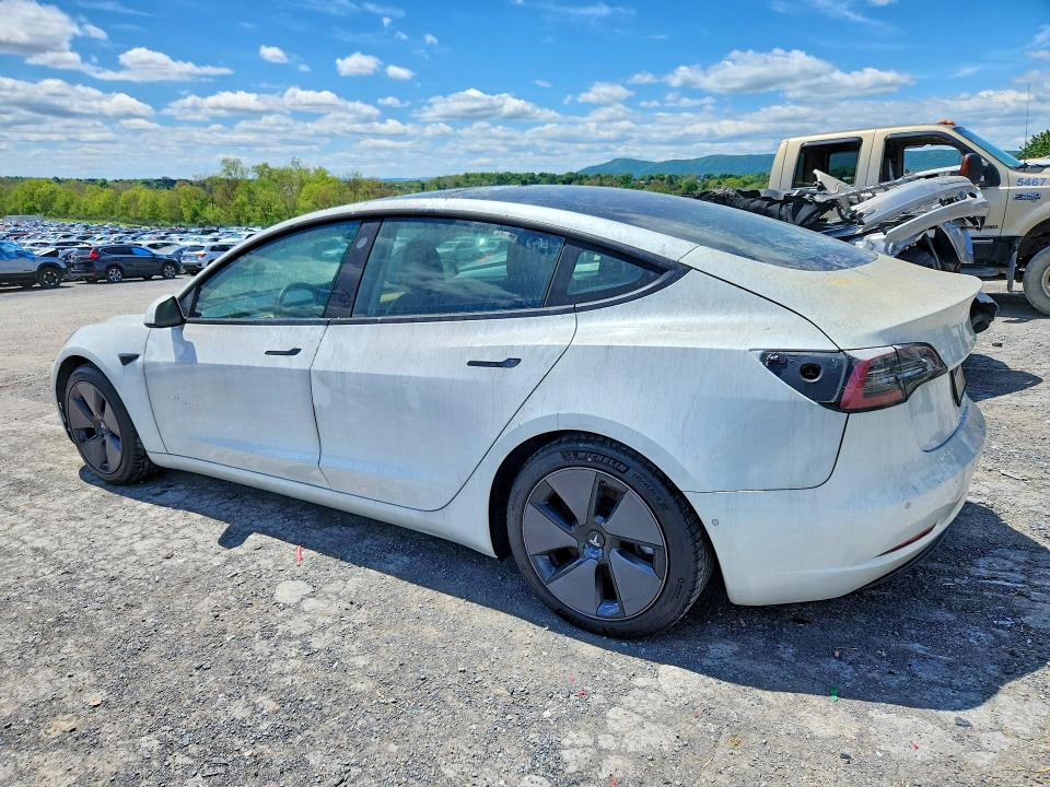 52556816 :رقم المزاد ، 5YJ3E1EA3MF857894 vin ، 2021 Tesla Model 3 مزاد بيع