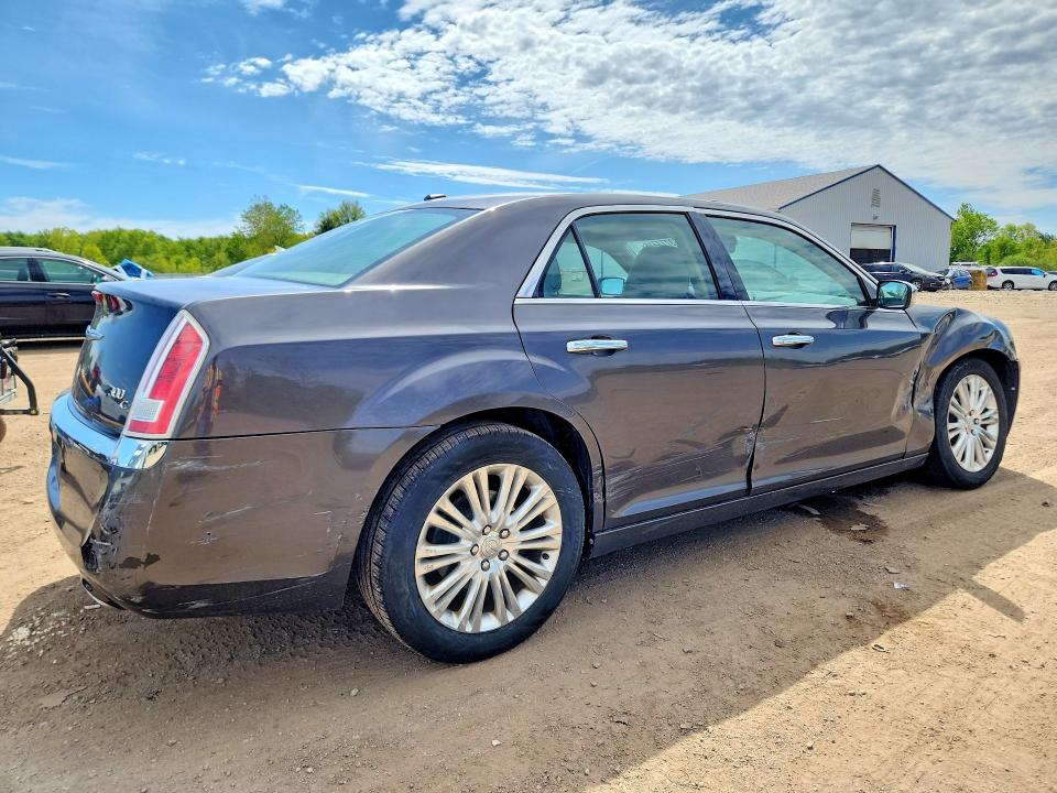 2014 Chrysler 300c მანქანა იყიდება აუქციონზე, vin: 2C3CCAKG6EH139030, აუქციონის ნომერი: 53777716
