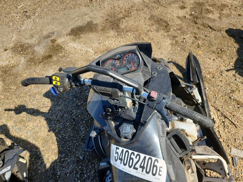 Продаж на аукціоні авто 2016 Ski-doo Summit Sport 800r Rer, vin: 2BPSCBGA3GV000169, номер лоту: 54062406