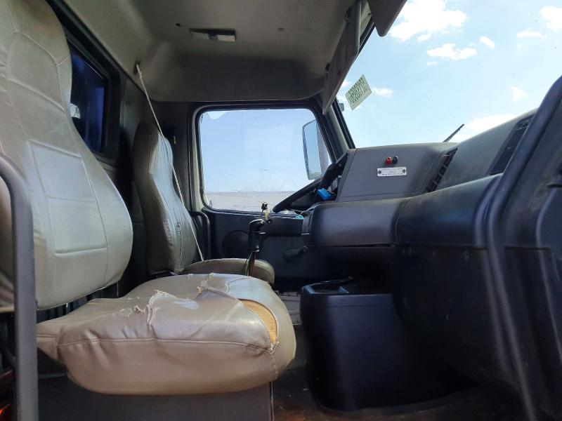 Aukcja sprzedaży 2003 Volv Vhd, vin: 4V5K99GGX3N343606, numer aukcji: 52133956