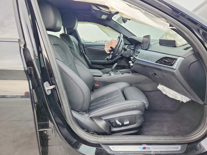 Продажа на аукционе авто 2022 Bmw 530, vin: WBA53BH07NWX78004, номер лота: 54313216