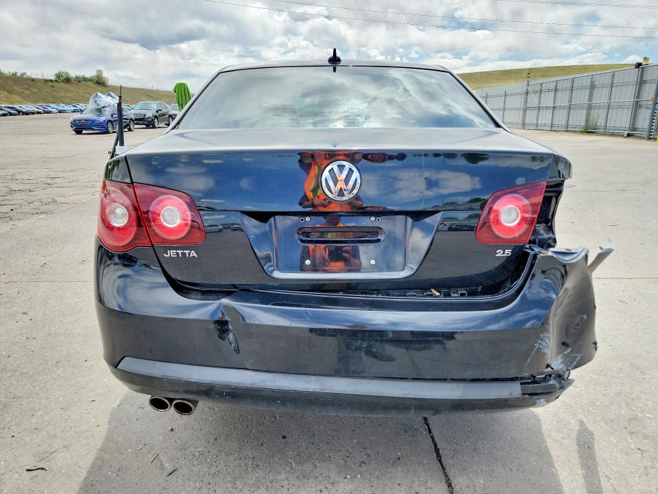 53908736 :رقم المزاد ، 3VWRM71K09M137628 vin ، 2009 Volkswagen Jetta مزاد بيع