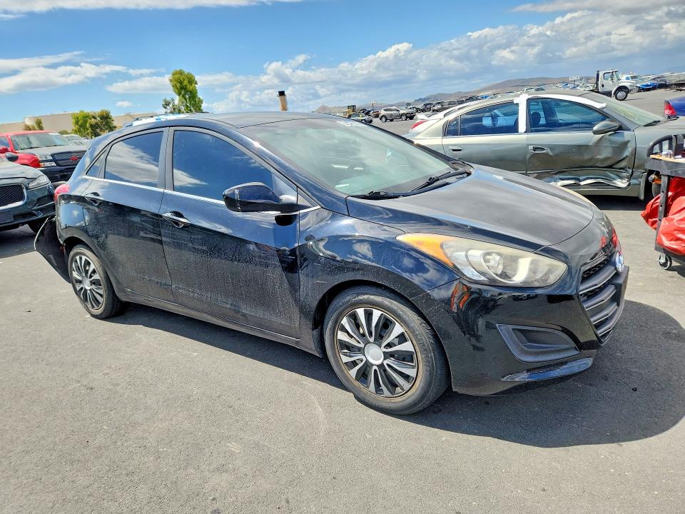 Продаж на аукціоні авто 2016 Hyundai Elantra Gt, vin: KMHD35LH6GU315679, номер лоту: 55015306