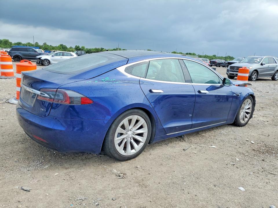 Aukcja sprzedaży 2017 Tesla Model S, vin: 5YJSA1E27HF221484, numer aukcji: 51890666