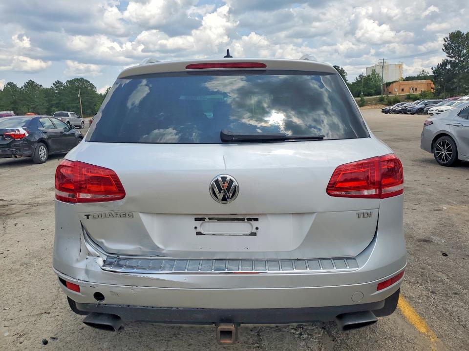 2013 Volkswagen Touareg მანქანა იყიდება აუქციონზე, vin: WVGEP9BP4DD012632, აუქციონის ნომერი: 54790666