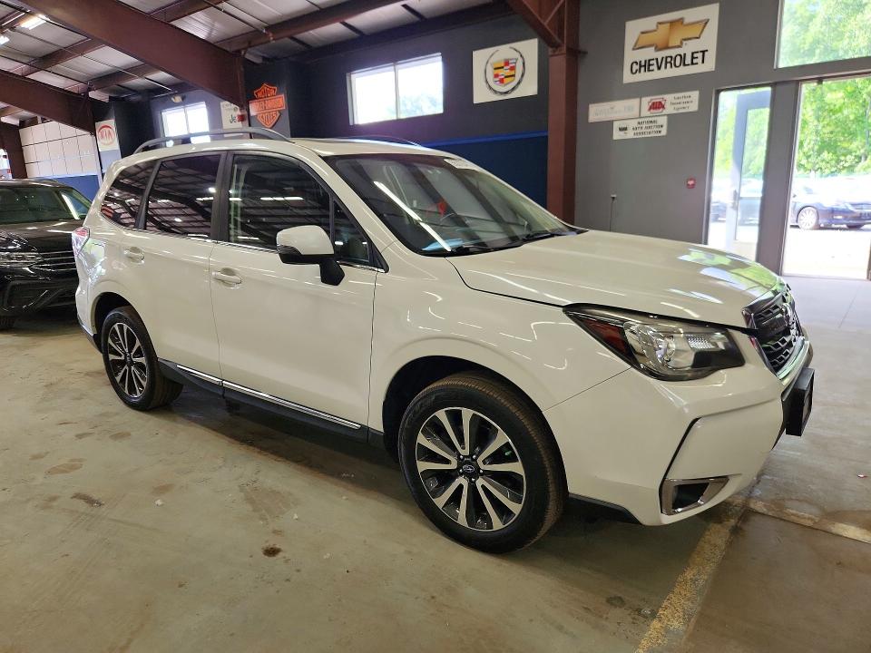 2017 Subaru Forester მანქანა იყიდება აუქციონზე, vin: JF2SJGTC5HH417181, აუქციონის ნომერი: 55370466